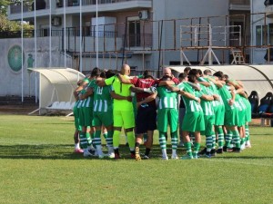 «Τσίμπησε» πόντο στην Κομοτηνή η Νίκη Ευκαρπίας