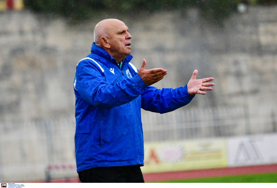 Υβρεις και αποδοκιμασίες σε Βαζάκα (video)