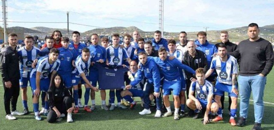Με το ενάμιση πόδι στη SL2 η Ελλάς Σύρου