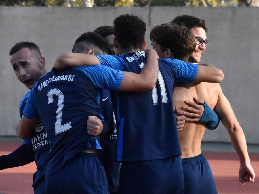 Διπλό για τον Πανελευσινιακό