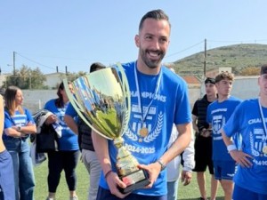 Ελλάς Σύρου: Σπουδαία σεζόν για τον Γιάννη Μπίντση με 21 «clean sheets»