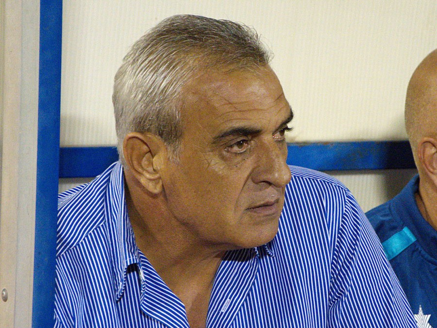 Στο τιμόνι ο Κουρμπανάς