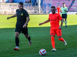 Νέα κίνηση με Ντίνα