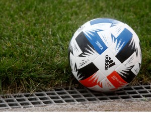 Αστέρας Βάρης-Θύελλα Ραφήνας 0-0: Δεν χάρηκε κανείς