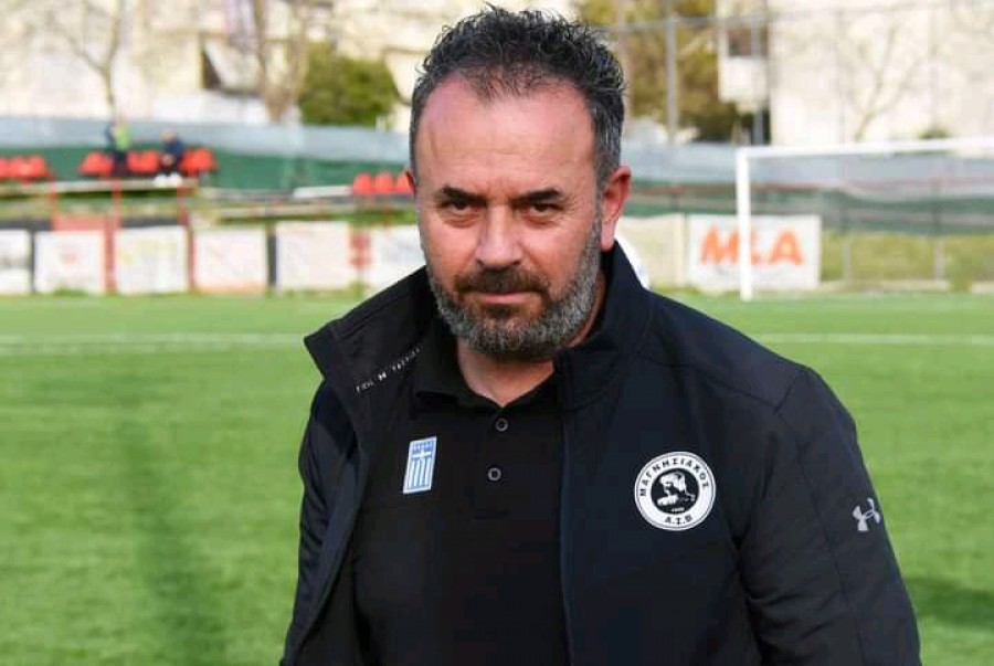 Τα ηνία στον Θεοδώρου