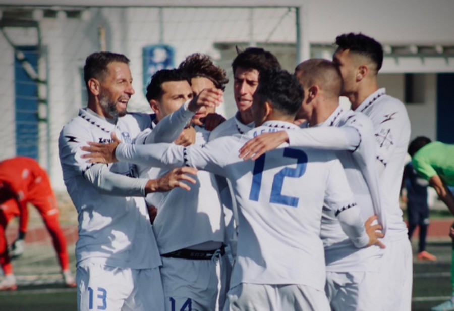 Δύο ανανεώσεις και μία προσθήκη για την ΑΕ Μυκόνου