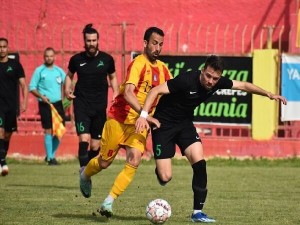 Υπερπολύτιμο τρίποντο για τον Ιάλυσο