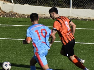 Α.Ο. Λουτράκι-Αμαρυνθιακός 7-0: Ματς-παρωδία