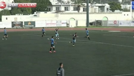 Επιβλητικό πέρασμα της Ελλάς Σύρου από τη Μύκονο