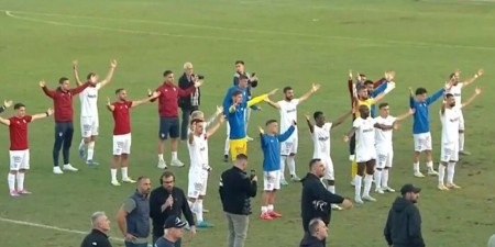 Αποθέωση της αποστολής της ΑΕΛ από τον κόσμο! (Video)