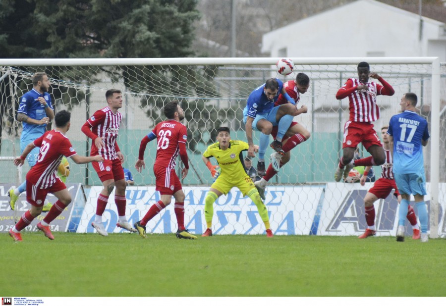 Ενίσχυση στον άσο με Στουρνάρα