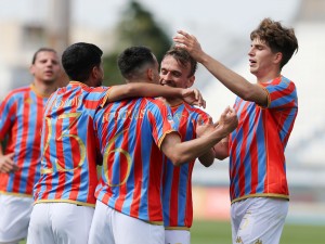 Διπλό για Athens Καλλιθέα και παραμένει ζωντανή στο κυνήγι της πρωτιάς