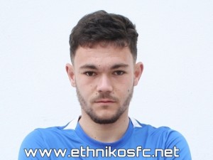 Δύο προσθήκες για τον Θεσπρωτό