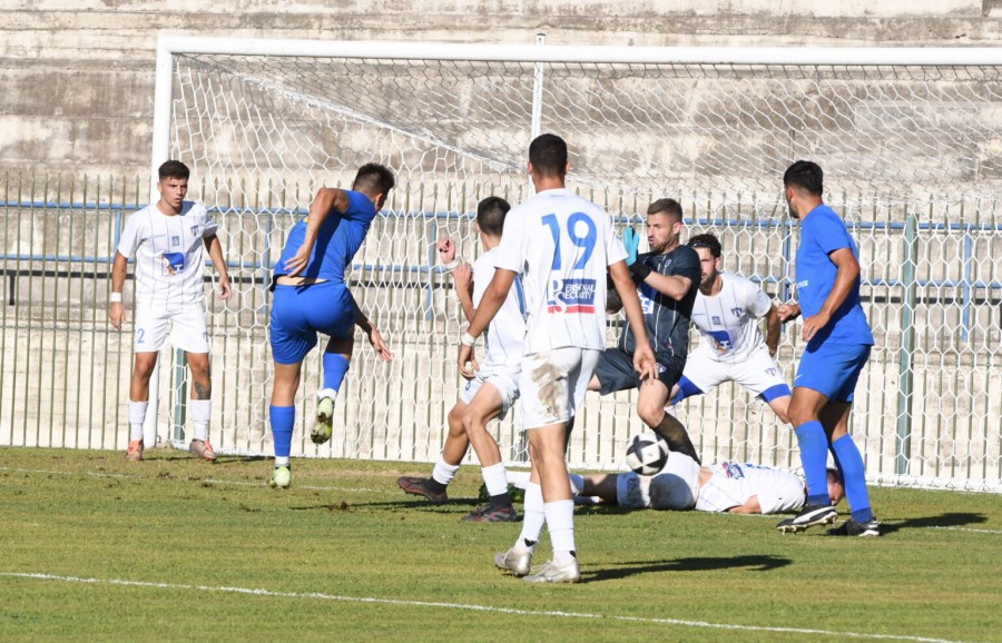Σταθερά μόνη πρώτη η Ζάκυνθος