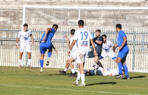 Σταθερά μόνη πρώτη η Ζάκυνθος