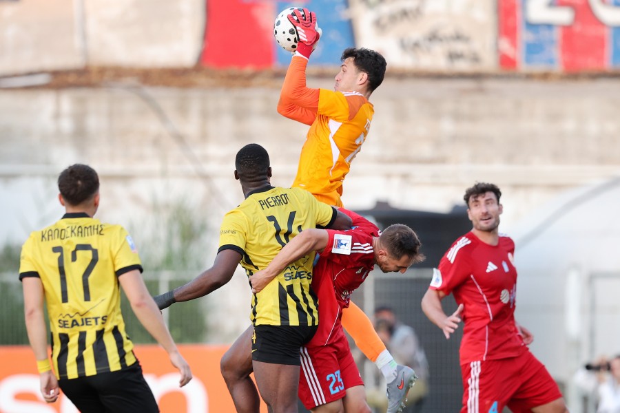 Στην Super League ο Τσιλιγγίρης