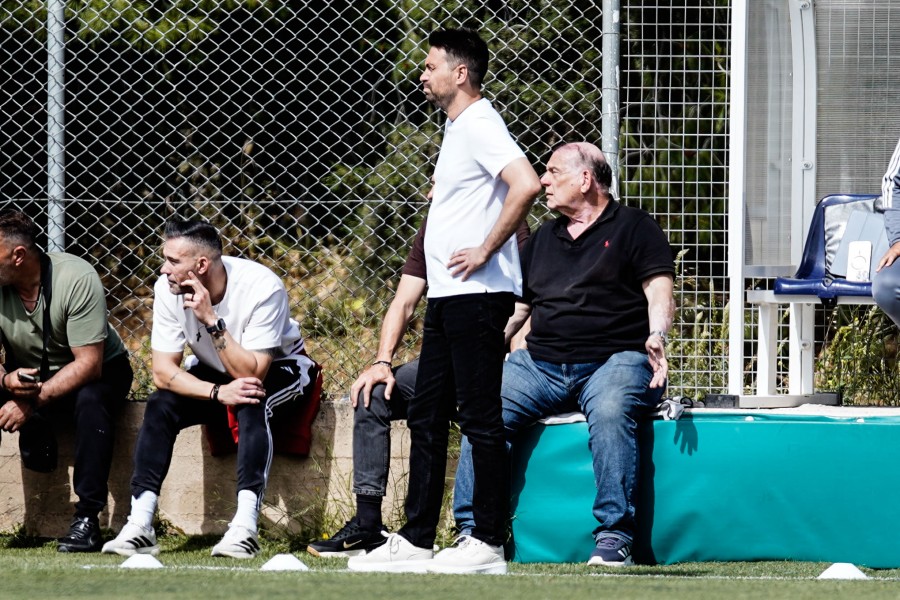 Συμφώνησε με Κουτρομάνο