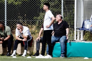 Συμφώνησε με Κουτρομάνο